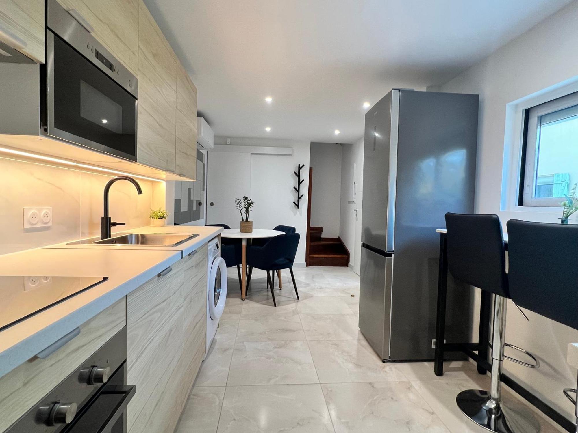 9 Ecluses Canal Du Midi-Maison T3 Belle Vue Avec Piscine Beziers Ngoại thất bức ảnh